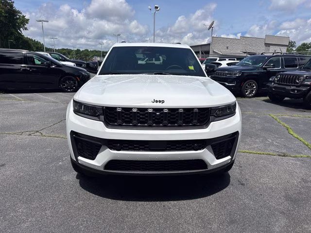 2026 Bright White Clearcoat Jeep Grand Cherokee 85th Anniversary Edition 4X4 SUV