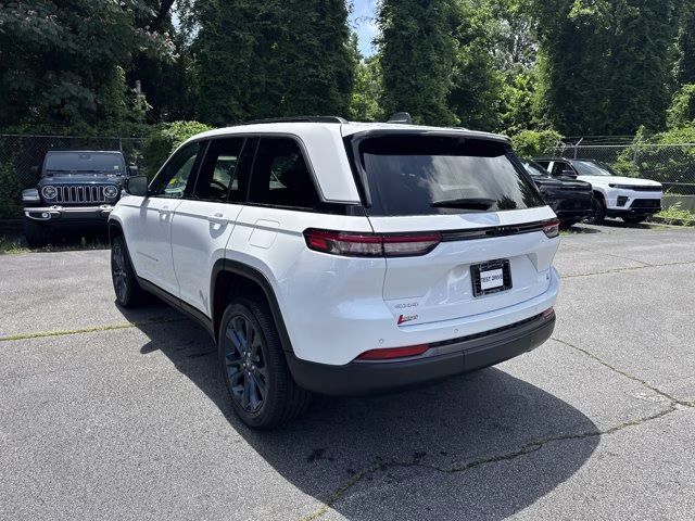 2026 Bright White Clearcoat Jeep Grand Cherokee 85th Anniversary Edition 4X4 SUV