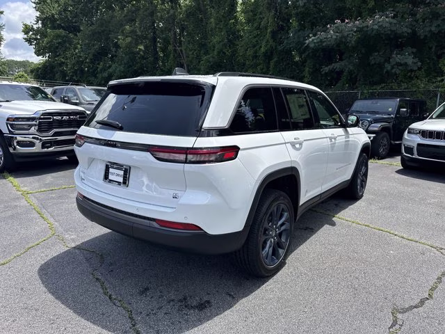 2026 Bright White Clearcoat Jeep Grand Cherokee 85th Anniversary Edition 4X4 SUV
