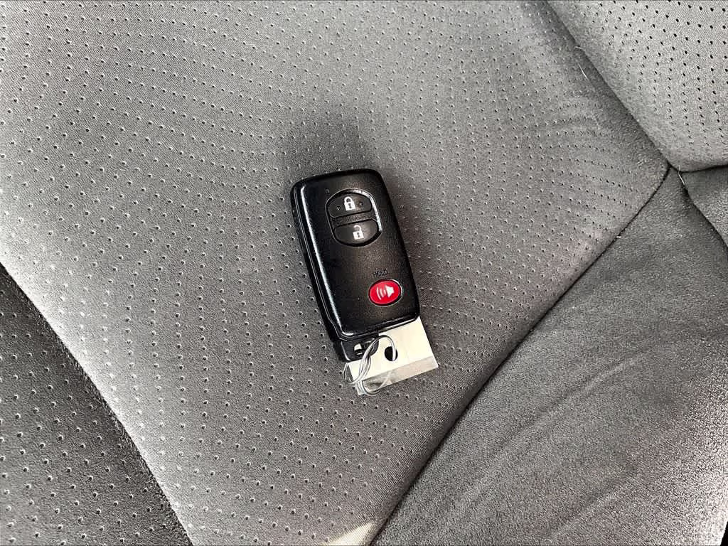 2015 Barcelona Red Metallic Toyota Prius Five FWD Sedan