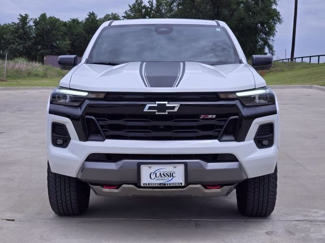 2024 Summit White Chevrolet Colorado Z71 4X4 Truck