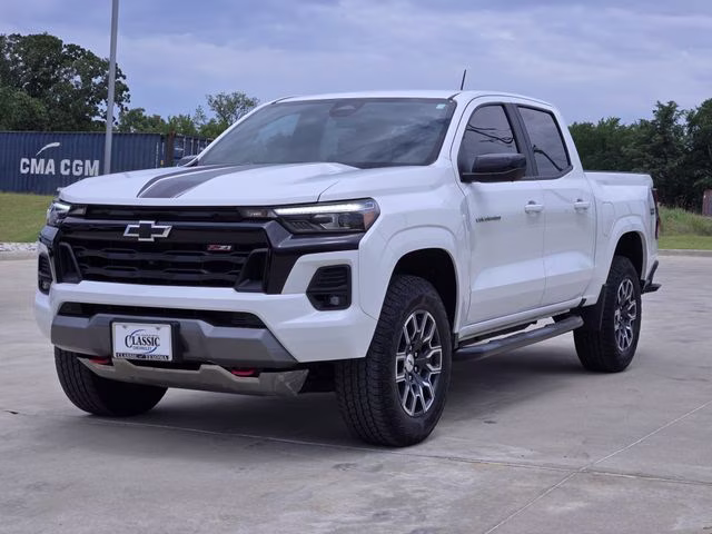 2024 Summit White Chevrolet Colorado Z71 4X4 Truck