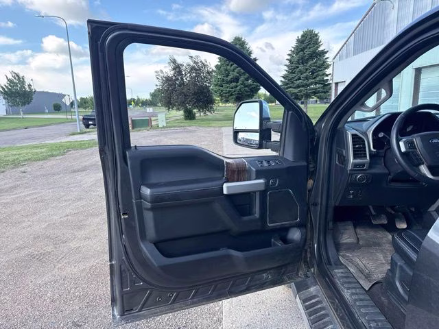 2020 Magnetic Ford F-150 Lariat 4X4 Truck
