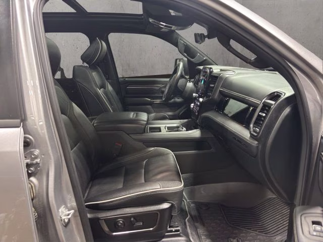 2025 Billet Silver Metallic Clearcoat Ram 1500 Limited 4X4 Truck