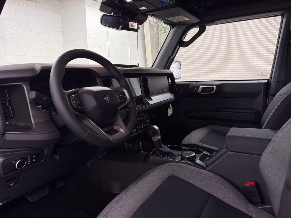 2026 RUBY RED TNTD Ford Bronco Big Bend 4X4 SUV
