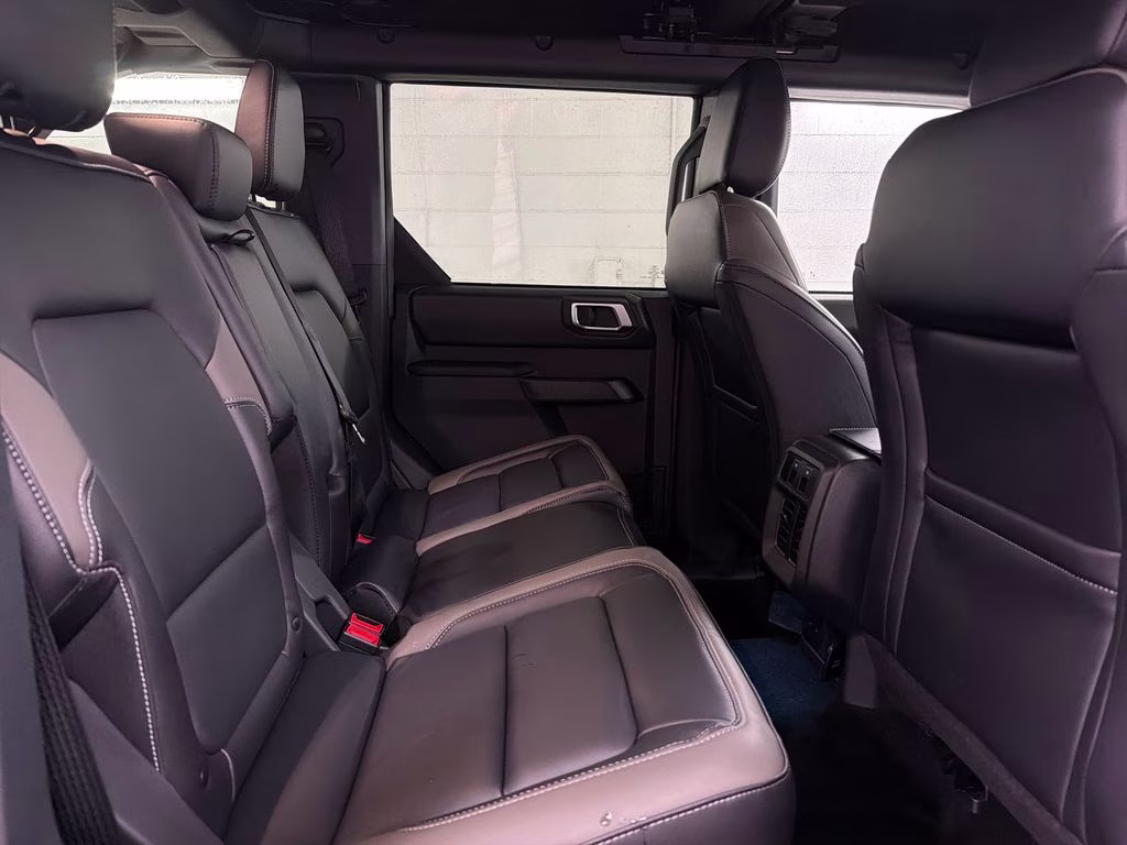 2026 MARSH GRAY Ford Bronco Outer Banks 4X4 SUV