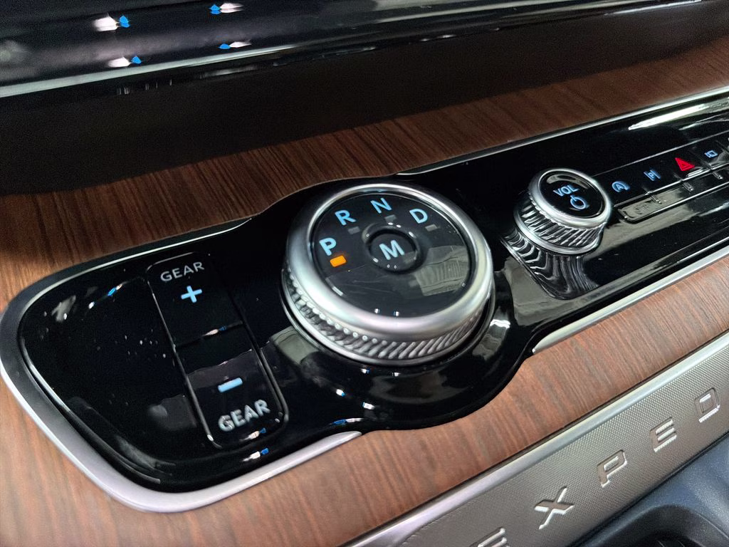 2026 AGATE BLACK Ford Expedition King Ranch 4X4 SUV