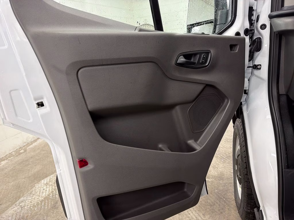 2026 OXFORD WHITE Ford Transit-250 XL RWD Van