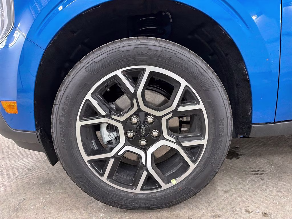 2026 VELOCITY BLUE Ford Maverick Lariat AWD Truck