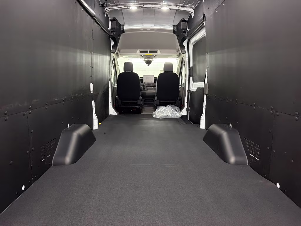 2026 OXFORD WHITE Ford Transit-350 XL RWD Van