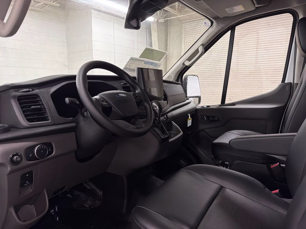 2026 OXFORD WHITE Ford Transit-250 XL RWD Van