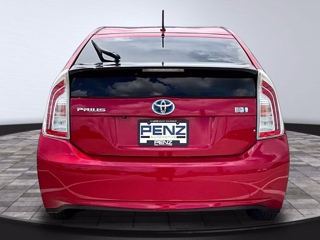 2015 Barcelona Red Metallic Toyota Prius Two FWD Hatchback