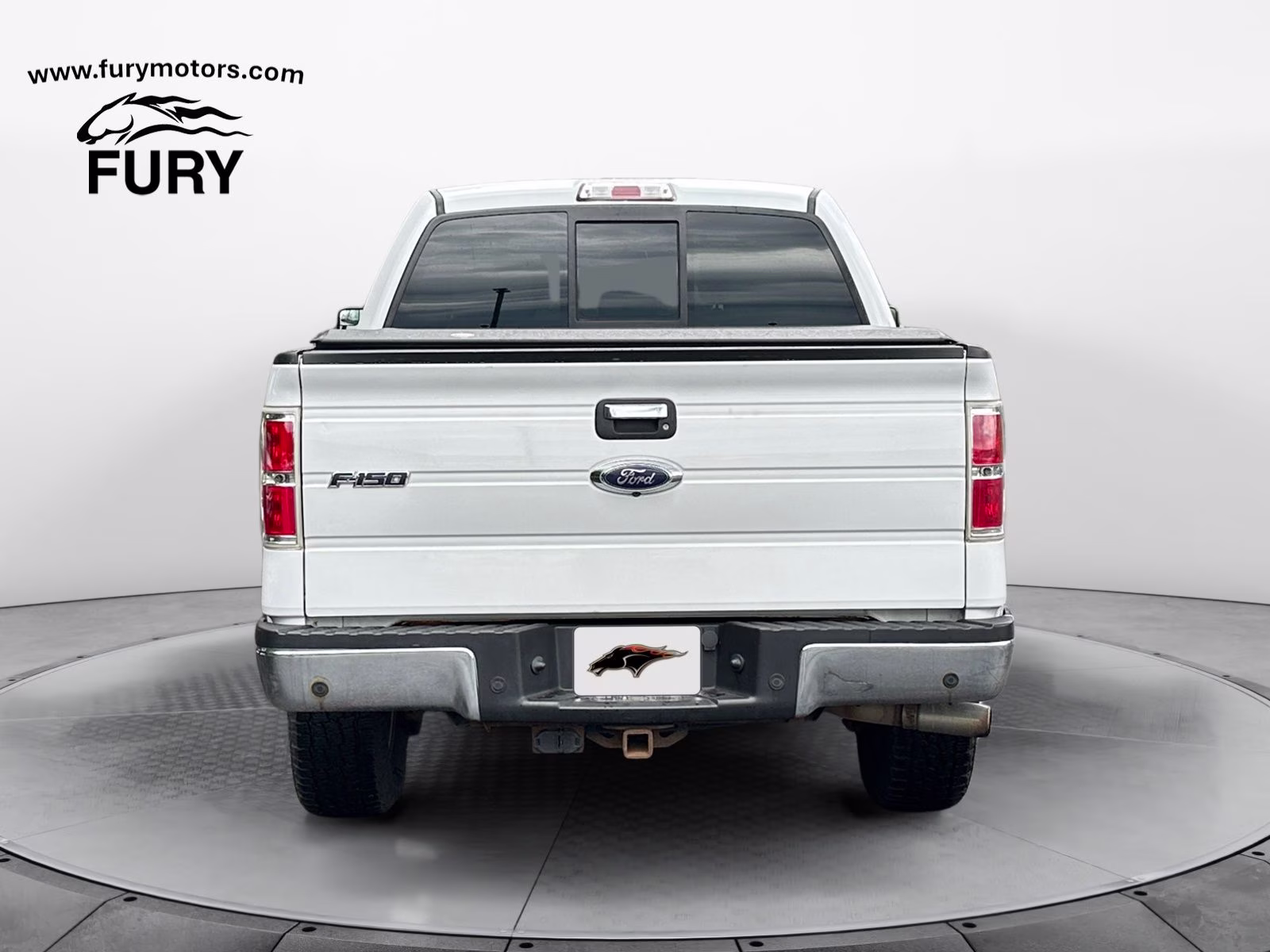 2014 Oxford White Ford F-150 XLT 4X4 Truck