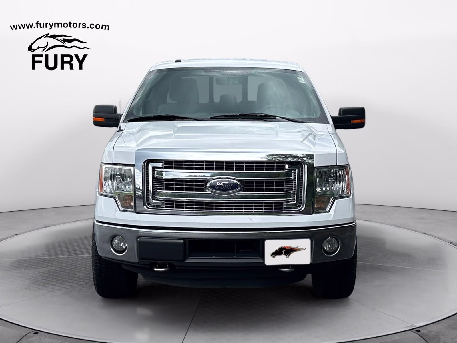 2014 Oxford White Ford F-150 XLT 4X4 Truck