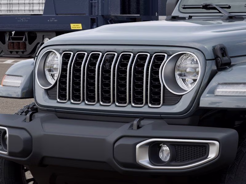 2026 Anvil Clear Coat Jeep Wrangler Sahara 4X4 SUV