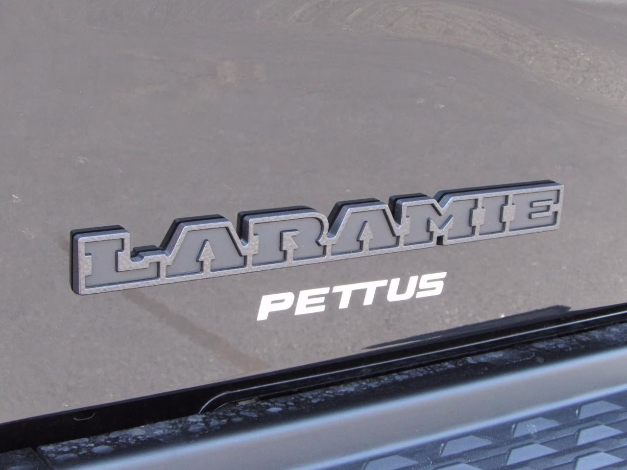 2026 Diamond Black Crystal Pearlcoat Ram 2500 Laramie 4X4 Truck