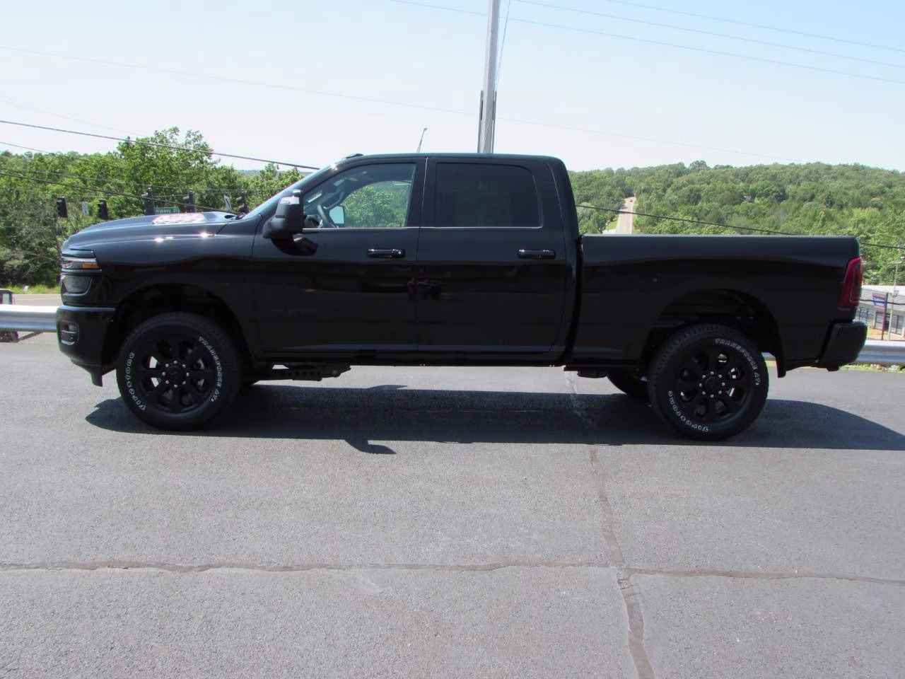 2026 Diamond Black Crystal Pearlcoat Ram 2500 Laramie 4X4 Truck