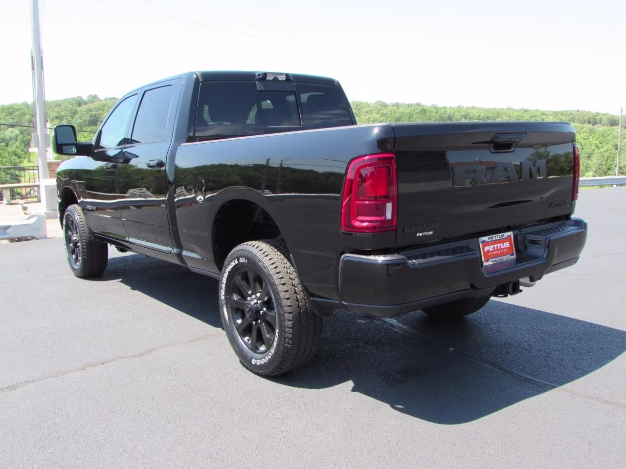 2026 Diamond Black Crystal Pearlcoat Ram 2500 Laramie 4X4 Truck