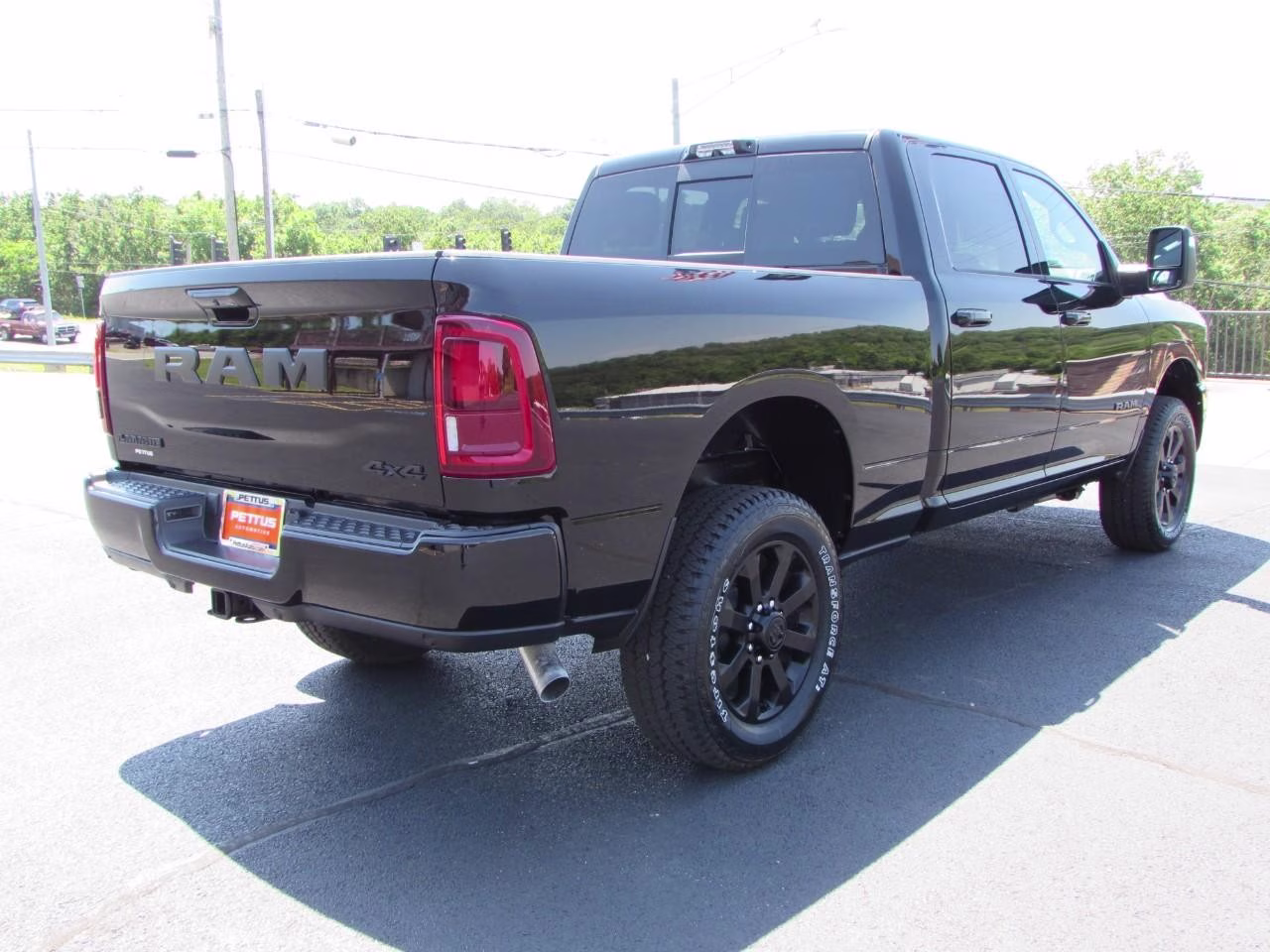 2026 Diamond Black Crystal Pearlcoat Ram 2500 Laramie 4X4 Truck