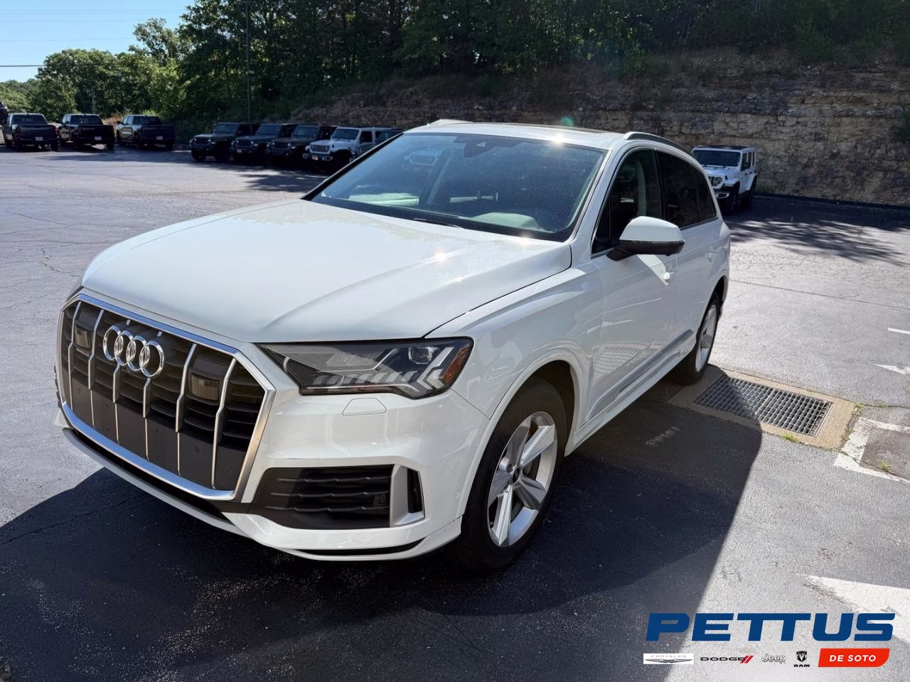2024 Audi Q7 45 Premium Plus quattro AWD SUV