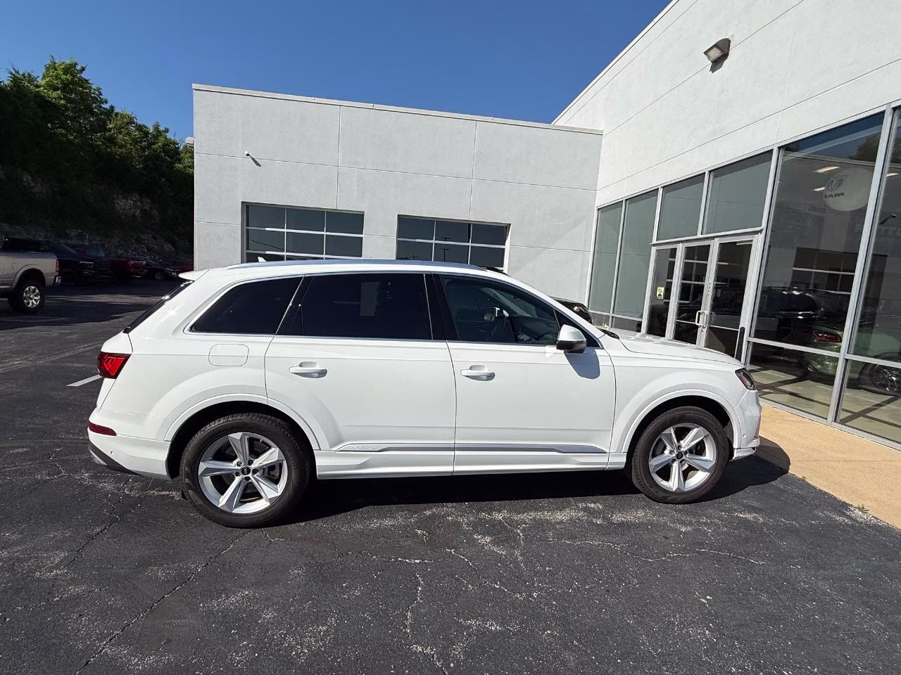 2024 Audi Q7 45 Premium Plus quattro AWD SUV