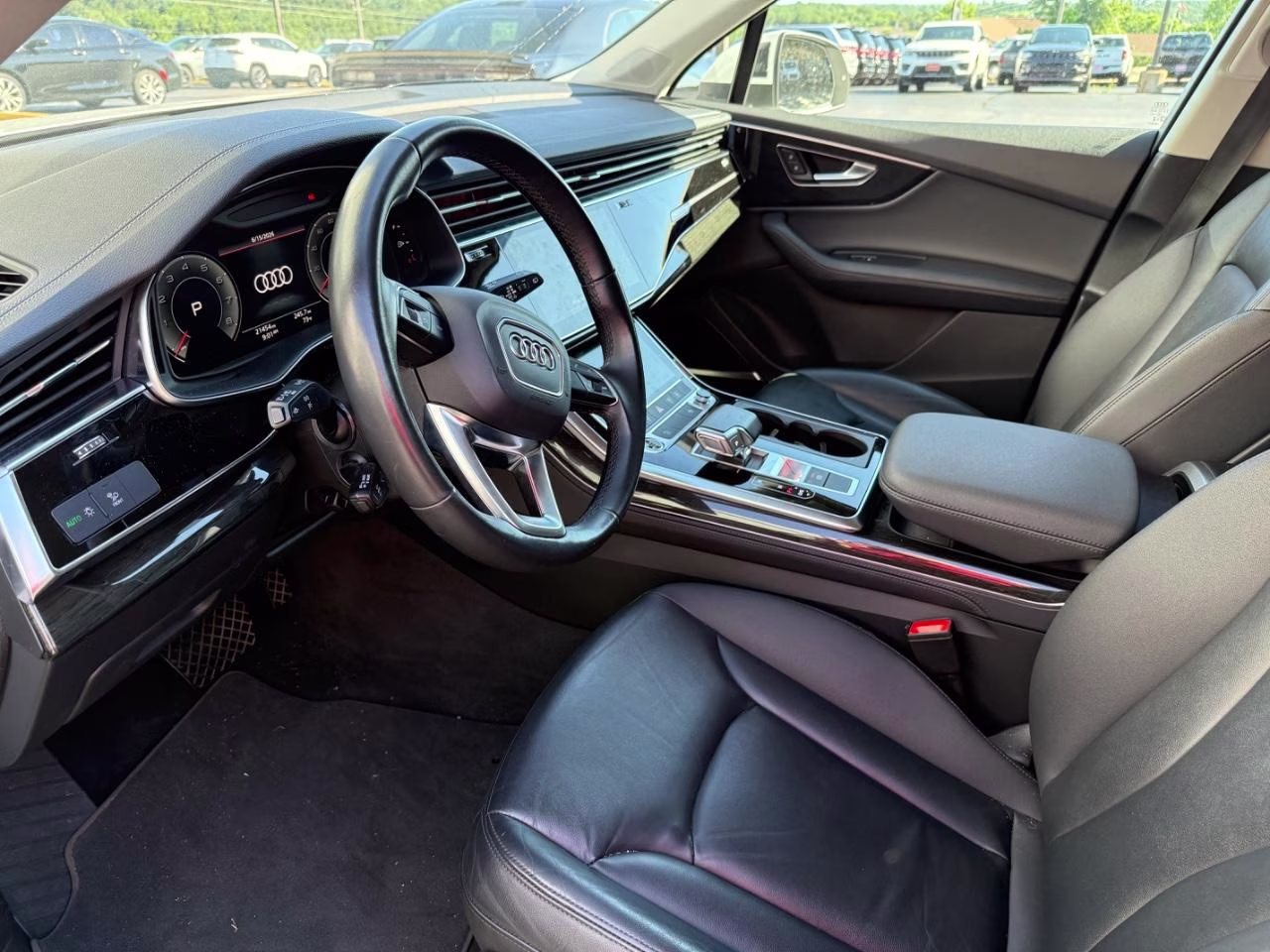 2024 Audi Q7 45 Premium Plus quattro AWD SUV