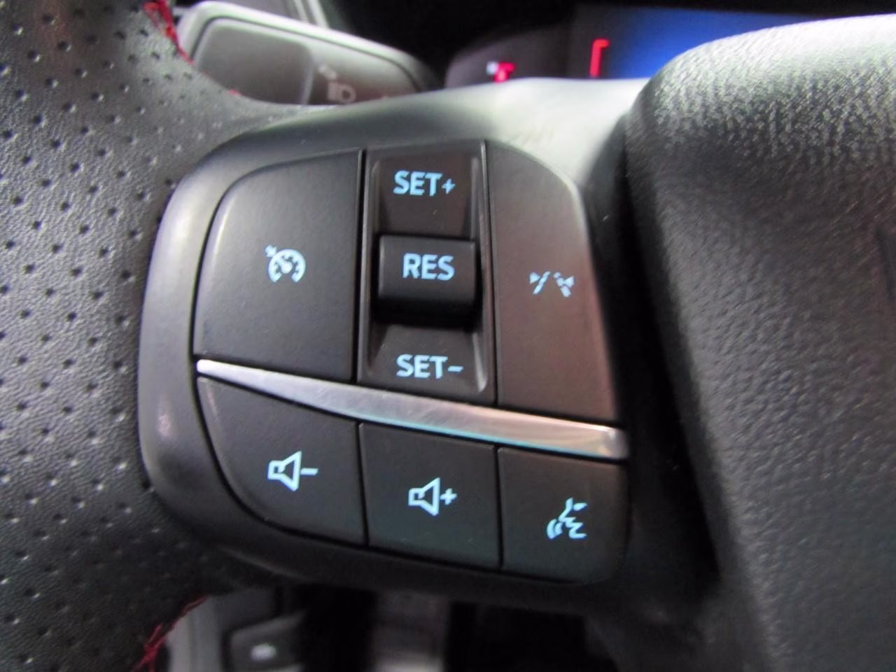 2025 Agate Black Metallic Ford Escape ST-Line Select AWD SUV
