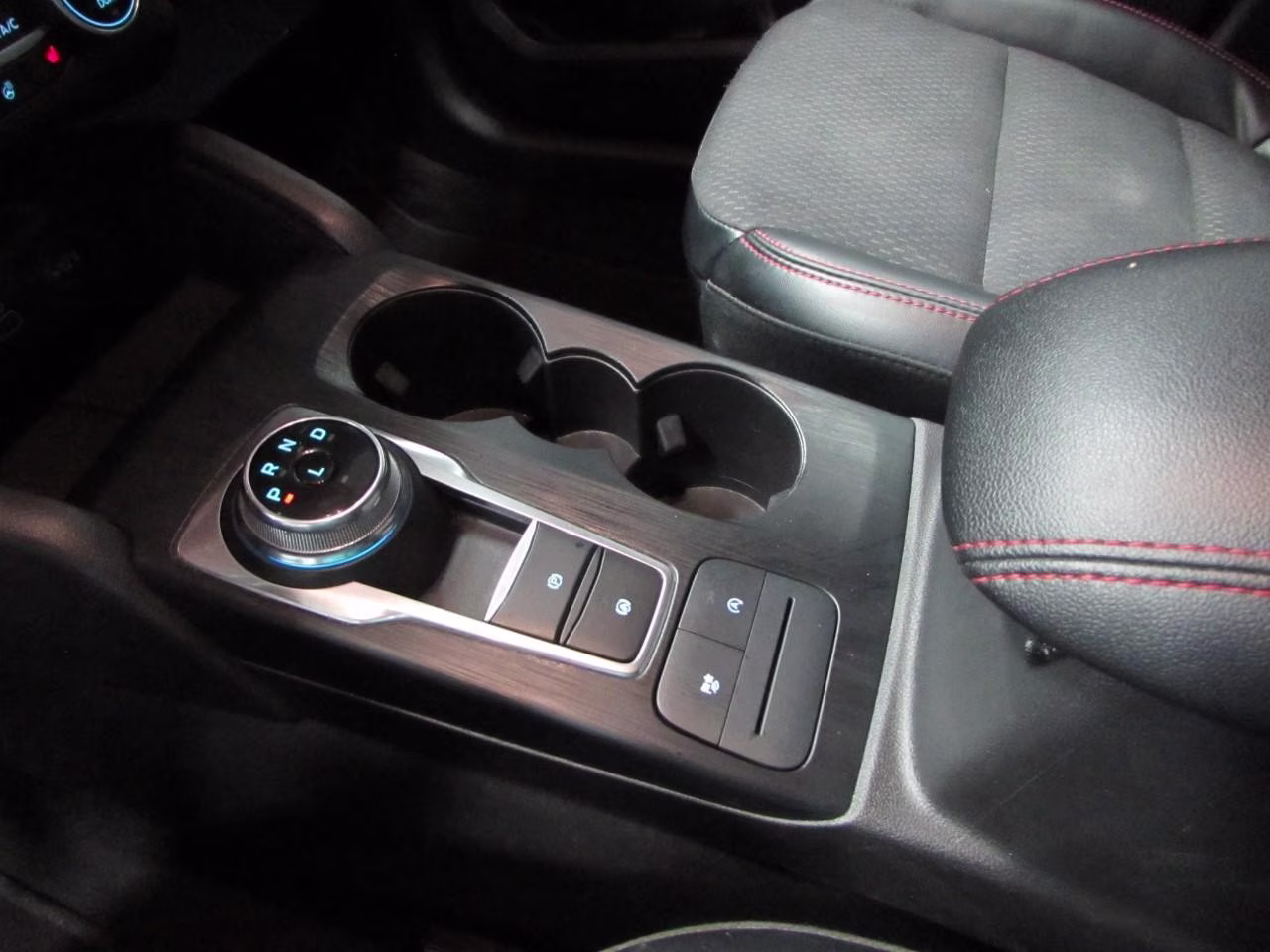2025 Agate Black Metallic Ford Escape ST-Line Select AWD SUV