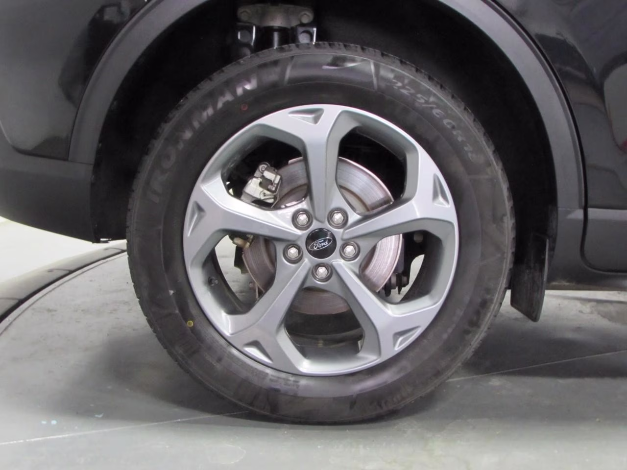 2025 Agate Black Metallic Ford Escape ST-Line Select AWD SUV