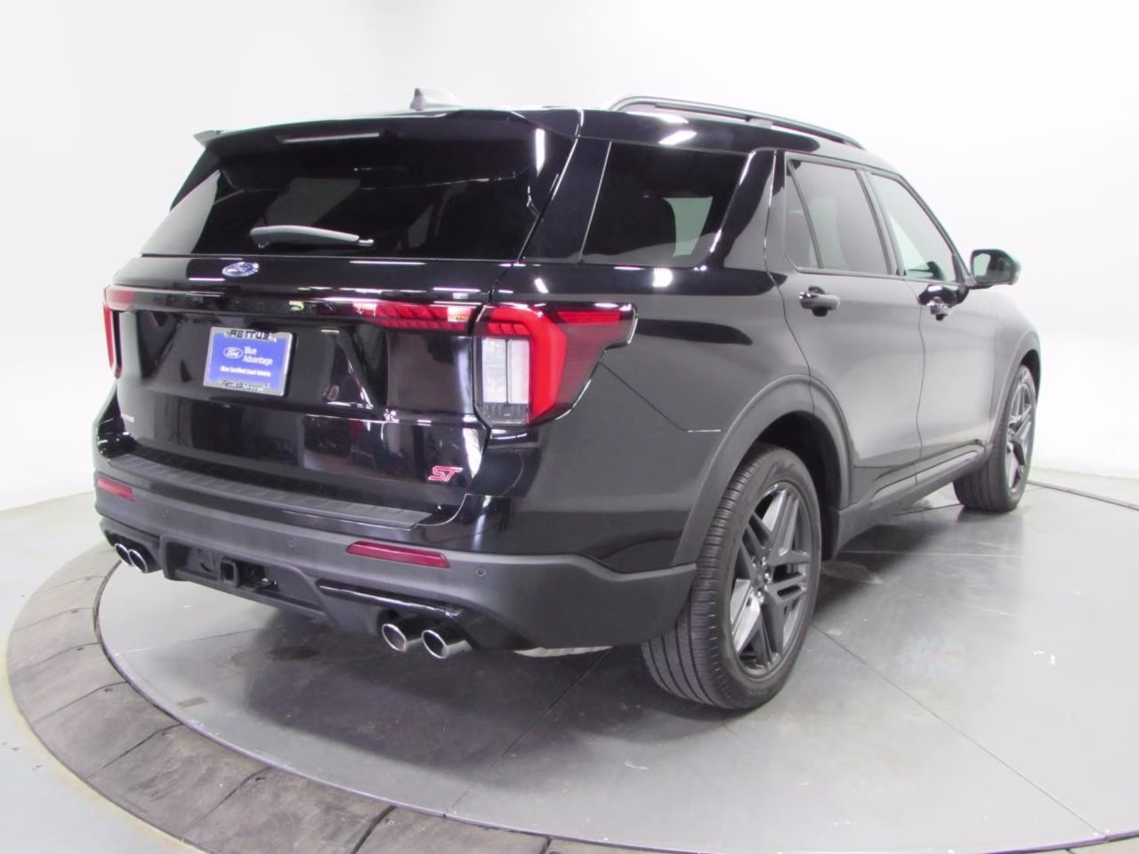 2025 Agate Black Metallic Ford Explorer ST 4X4 SUV