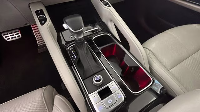 2020 Snow White Pearl Kia Telluride SX FWD SUV