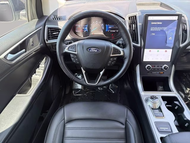 2023 Black Metallic Ford Edge SEL AWD SUV