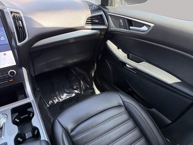 2023 Black Metallic Ford Edge SEL AWD SUV