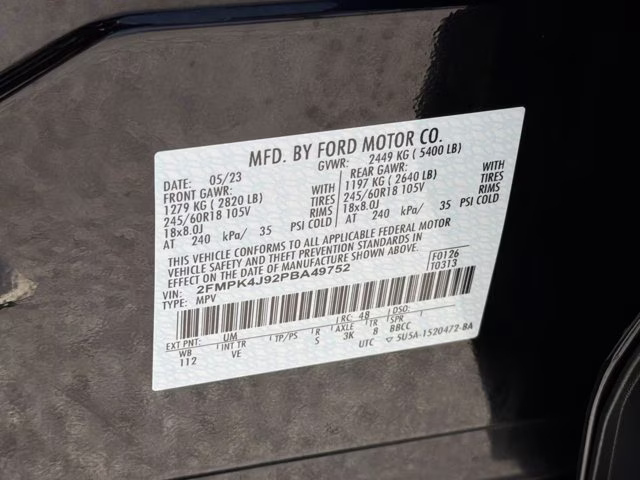 2023 Black Metallic Ford Edge SEL AWD SUV