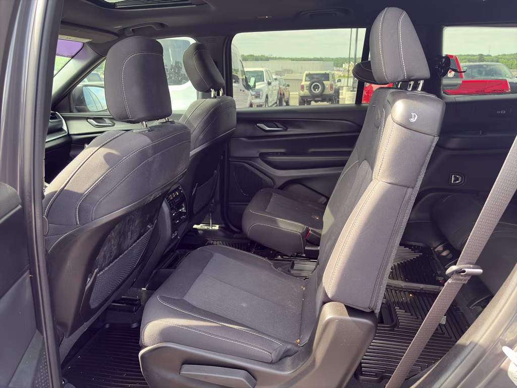 2024 Baltic Gray Metallic Clearcoat Jeep Grand Cherokee L Laredo X 4X4 SUV