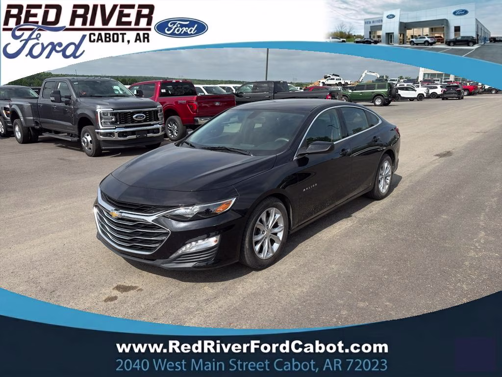 2020 Mosaic Black Metallic Chevrolet Malibu LT FWD Sedan