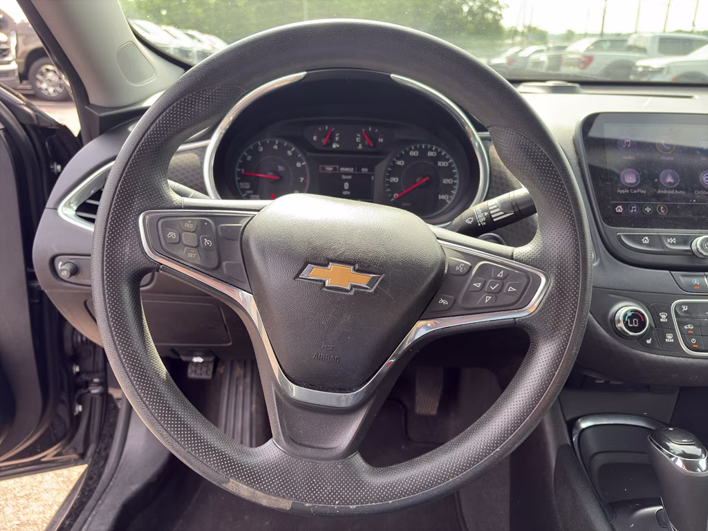 2020 Mosaic Black Metallic Chevrolet Malibu LT FWD Sedan