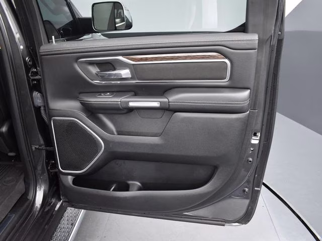 2019 Granite Crystal Metallic Clearcoat Ram 1500 Laramie RWD Truck