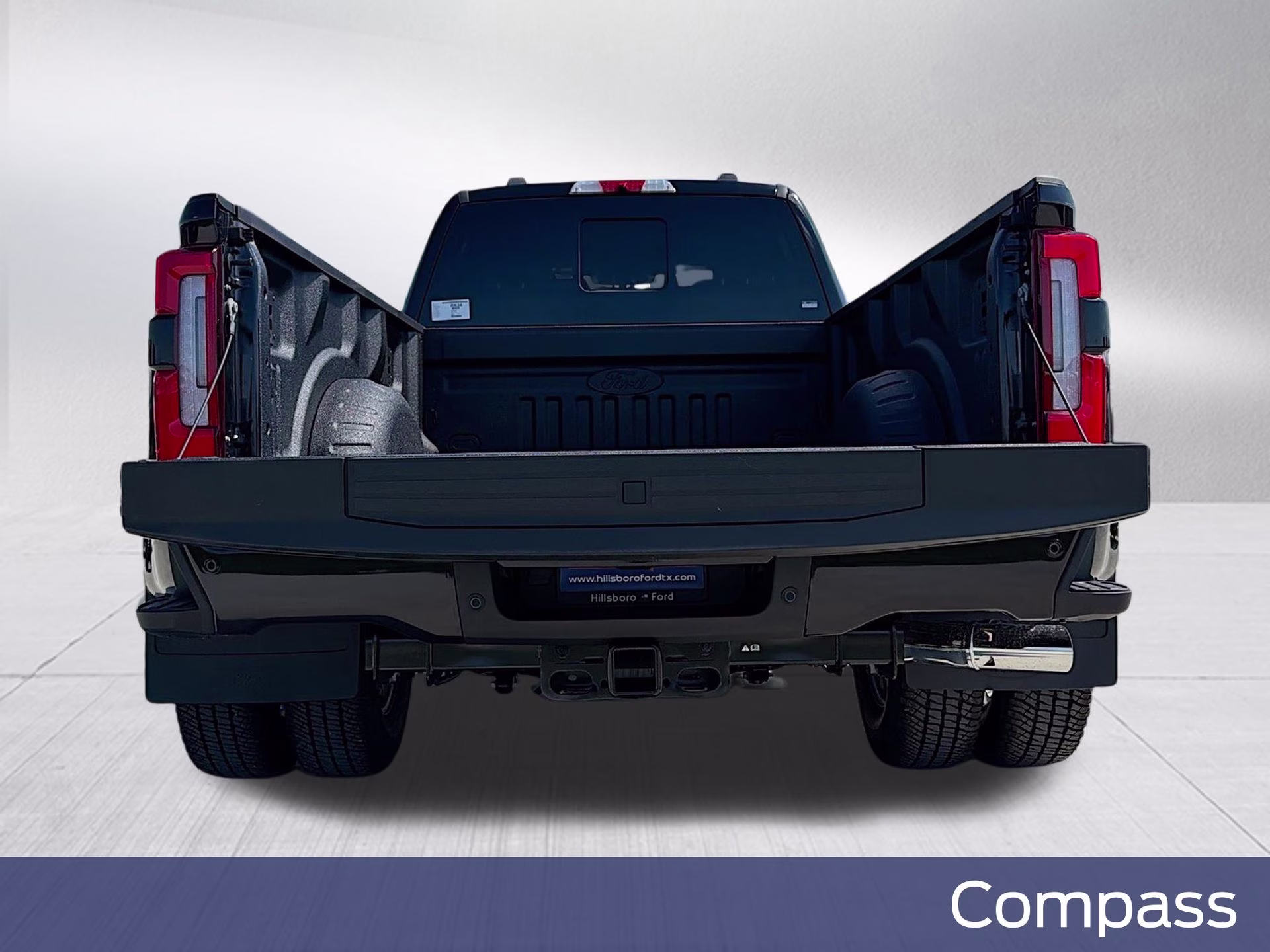 2026 Agate Black Metallic Ford Super Duty F-350 DRW Platinum 4X4 Truck