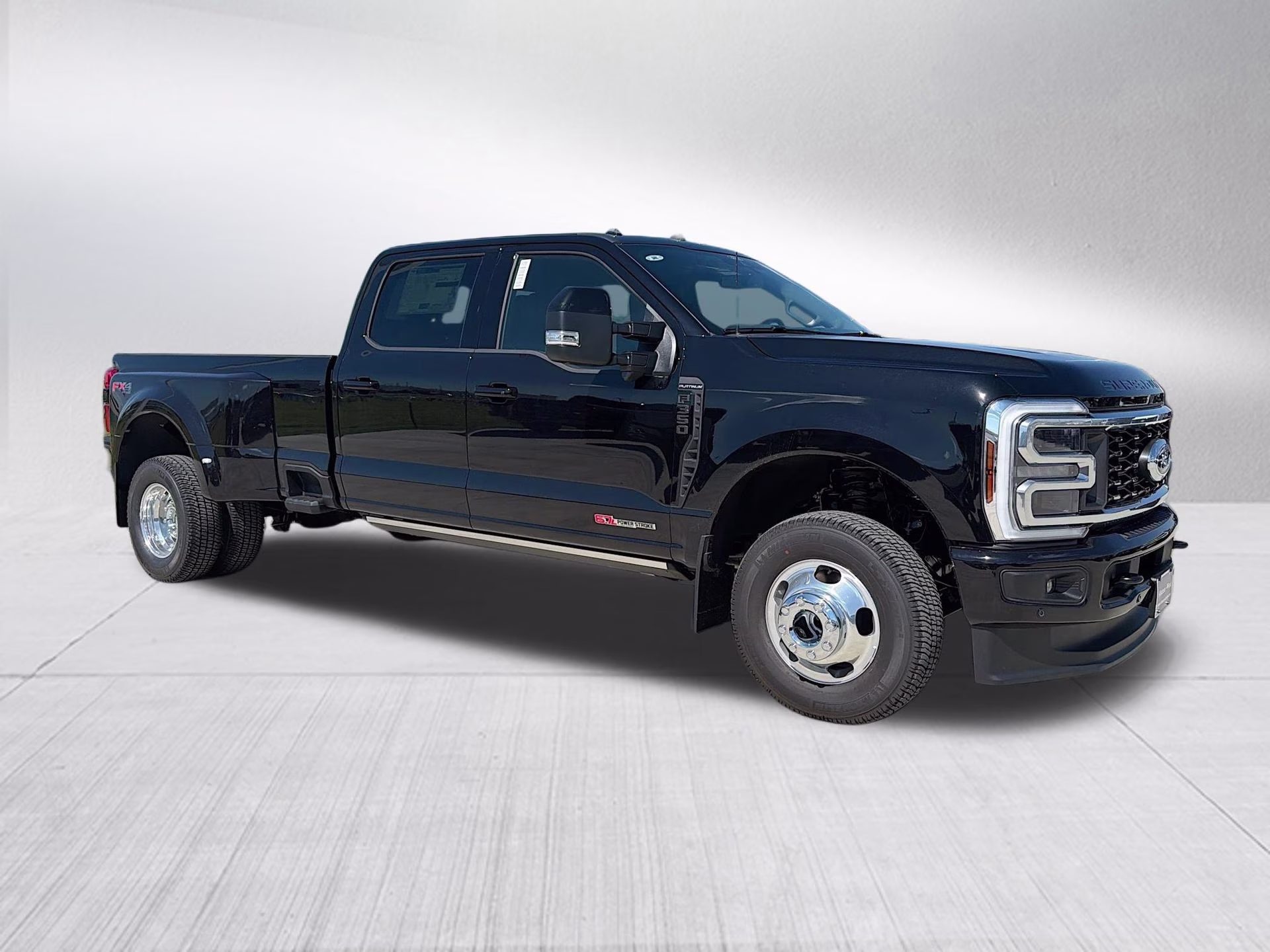 2026 Agate Black Metallic Ford Super Duty F-350 DRW Platinum 4X4 Truck