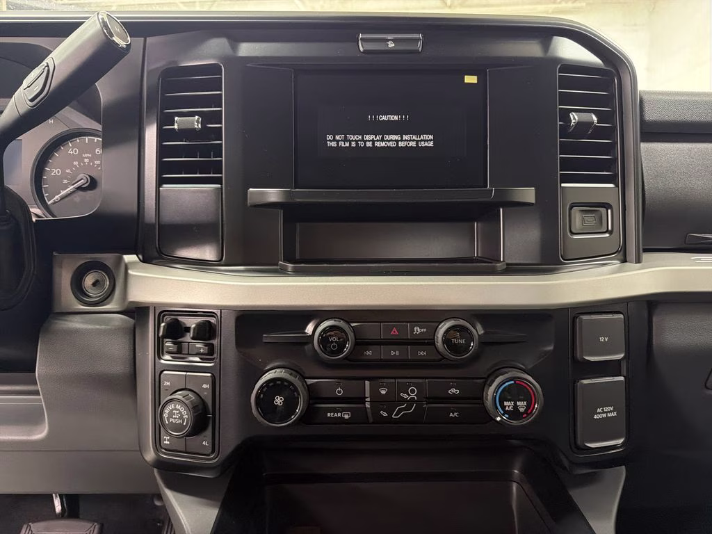 2026 AVALANCHE Ford Super Duty F-250 SRW XLT 4X4 Truck