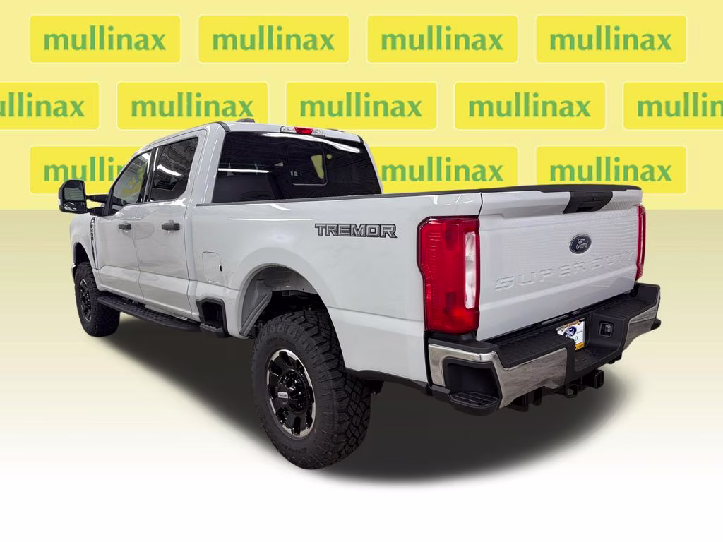 2026 AVALANCHE Ford Super Duty F-250 SRW XLT 4X4 Truck
