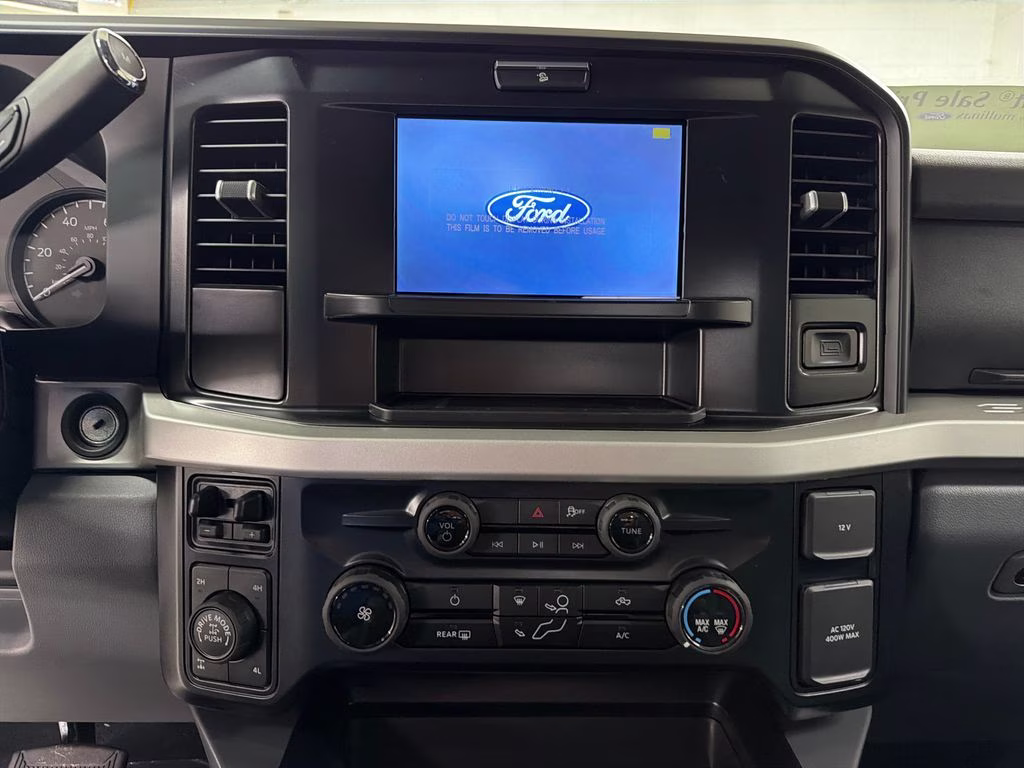 2026 AGATE BLACK Ford Super Duty F-250 SRW XLT 4X4 Truck