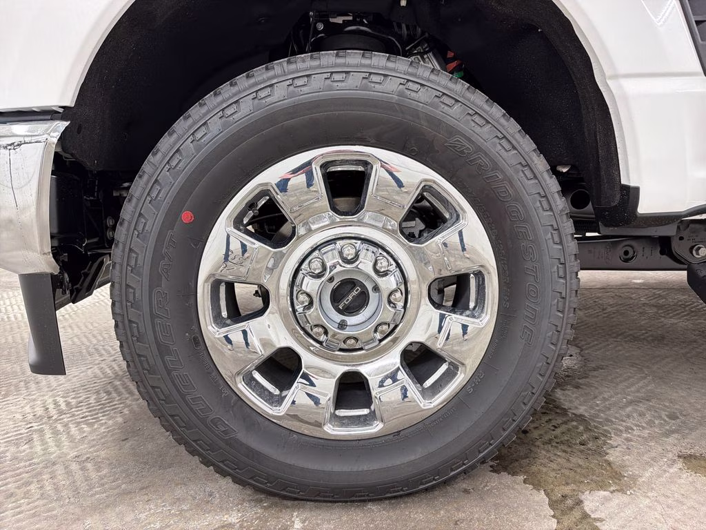 2026 STAR WHITE Ford Super Duty F-250 SRW Lariat 4X4 Truck