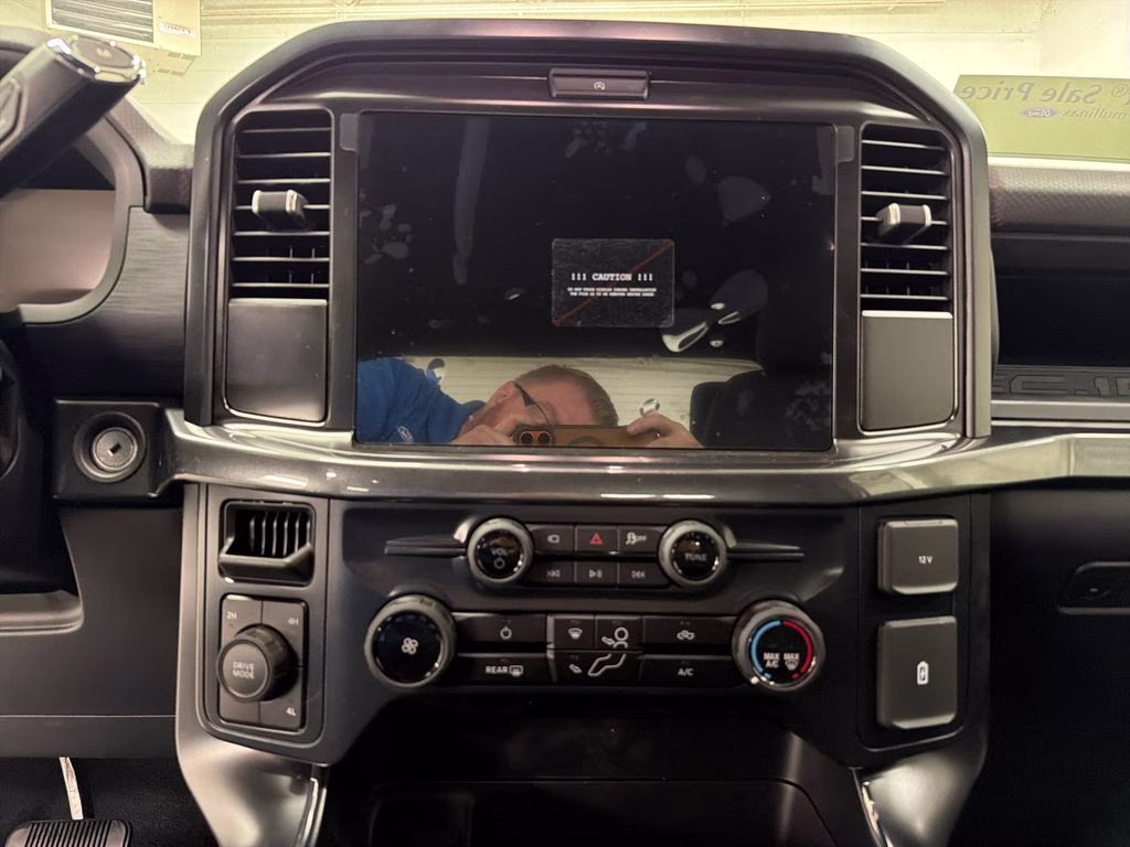 2026 OXFORD WHITE Ford F-150 STX 4X4 Truck