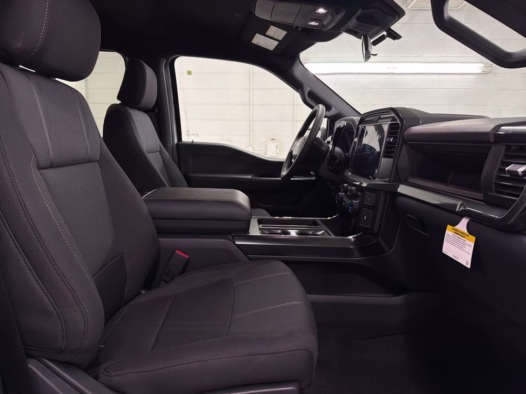 2026 OXFORD WHITE Ford F-150 STX 4X4 Truck