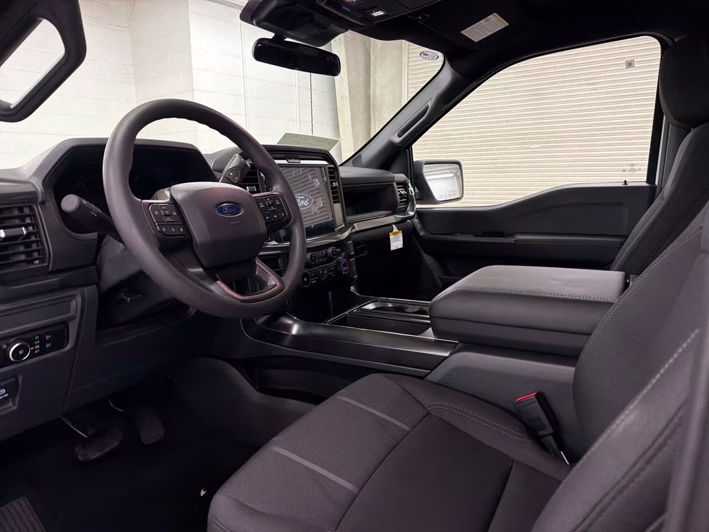 2026 OXFORD WHITE Ford F-150 STX 4X4 Truck