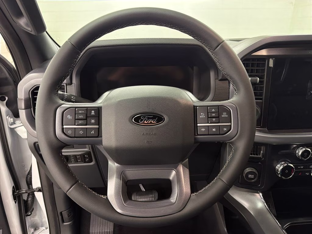 2026 OXFORD WHITE Ford F-150 XLT RWD Truck