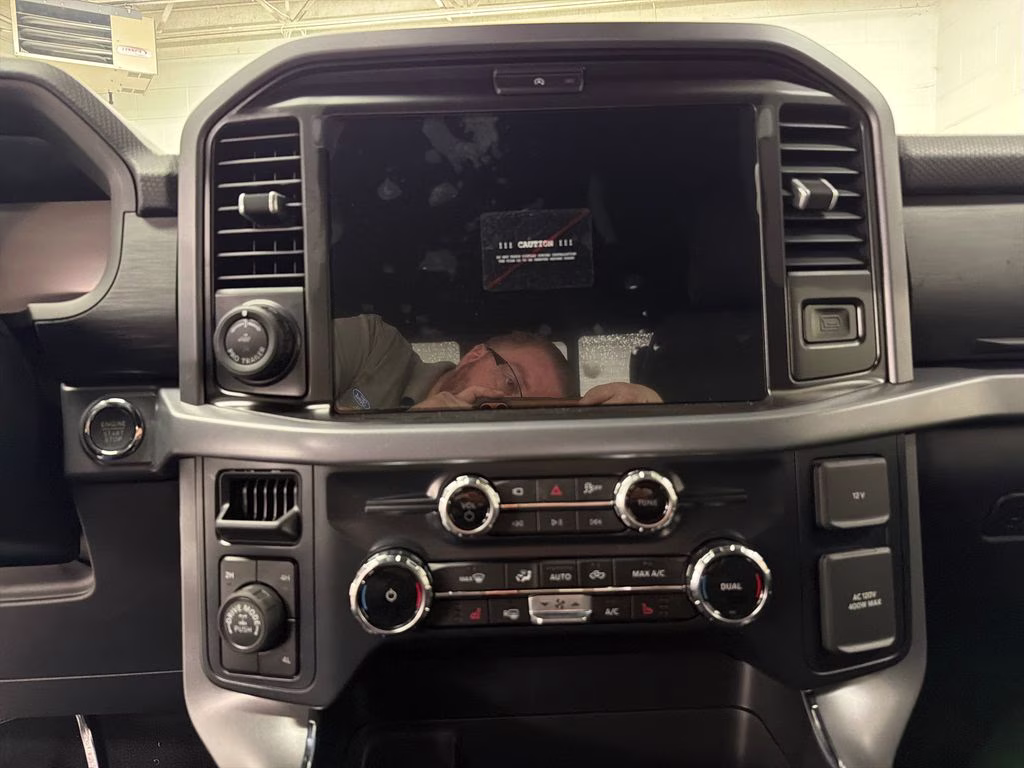 2026 AGATE BLACK Ford F-150 XLT 4X4 Truck