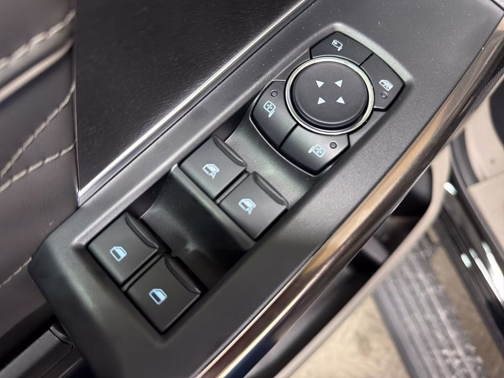 2026 AGATE BLACK Ford F-150 Platinum 4X4 Truck
